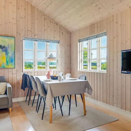 度假居 Odlef - 110m To The Fjord By Interhome *
