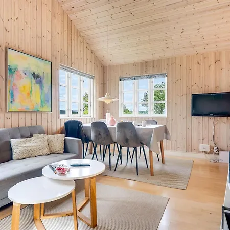 Odlef - 110m To The Fjord By Interhome Feriehus