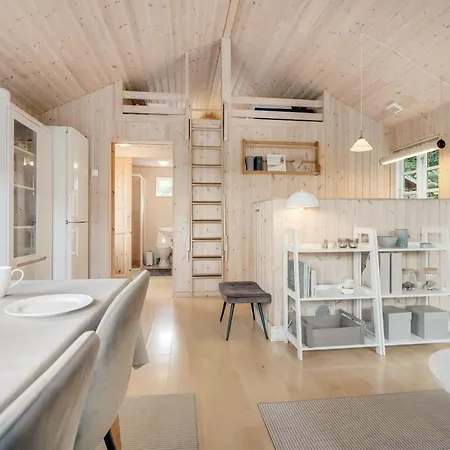 Odlef - 110m To The Fjord By Interhome Feriehus